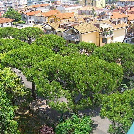 New Tiffany'S Park Ξενοδοχείο Τζεσόλο Λίντο Εξωτερικό φωτογραφία