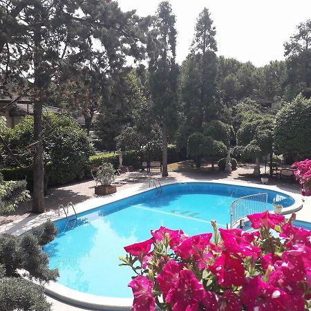 New Tiffany'S Park Ξενοδοχείο Τζεσόλο Λίντο Εξωτερικό φωτογραφία