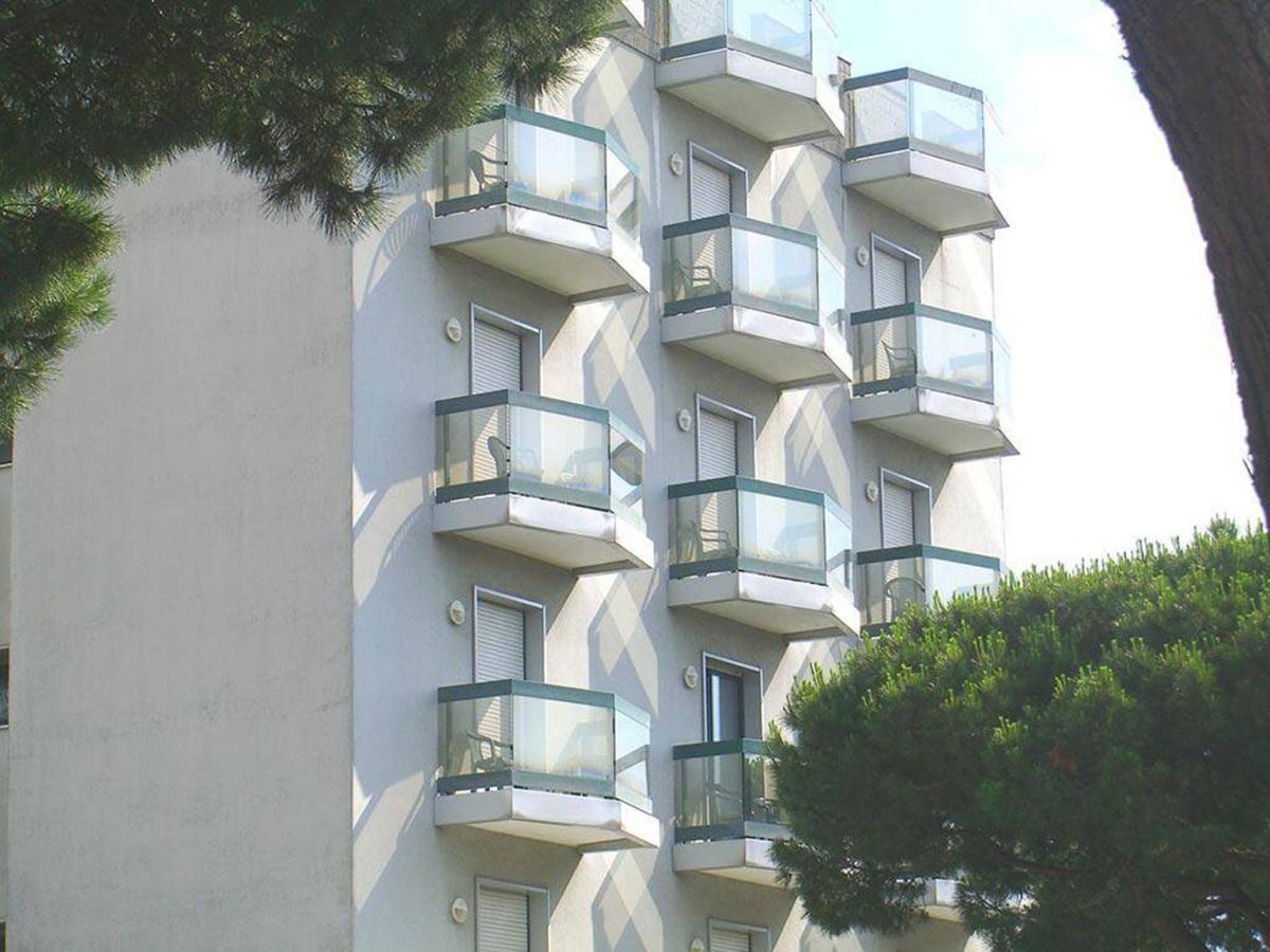 New Tiffany'S Park Ξενοδοχείο Τζεσόλο Λίντο Εξωτερικό φωτογραφία