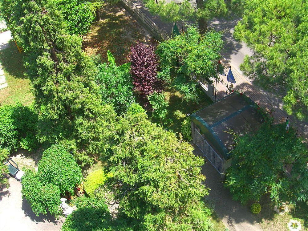 New Tiffany'S Park Ξενοδοχείο Τζεσόλο Λίντο Εξωτερικό φωτογραφία